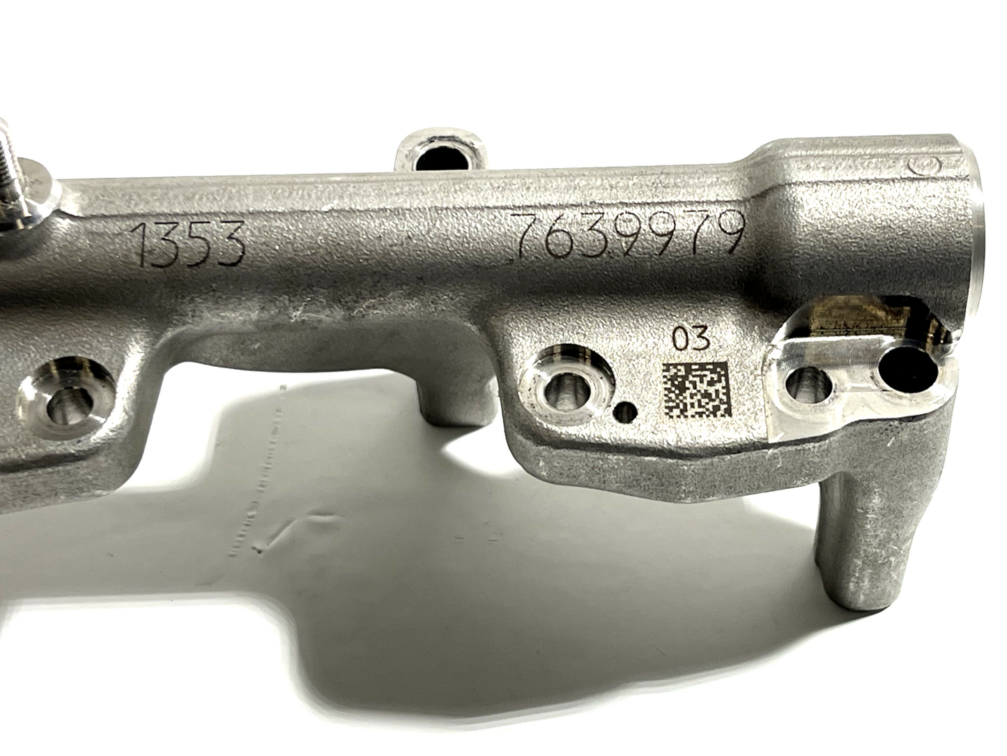 6186300