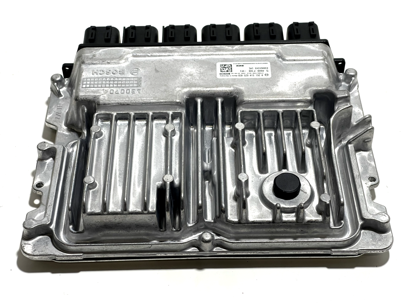 6916089
