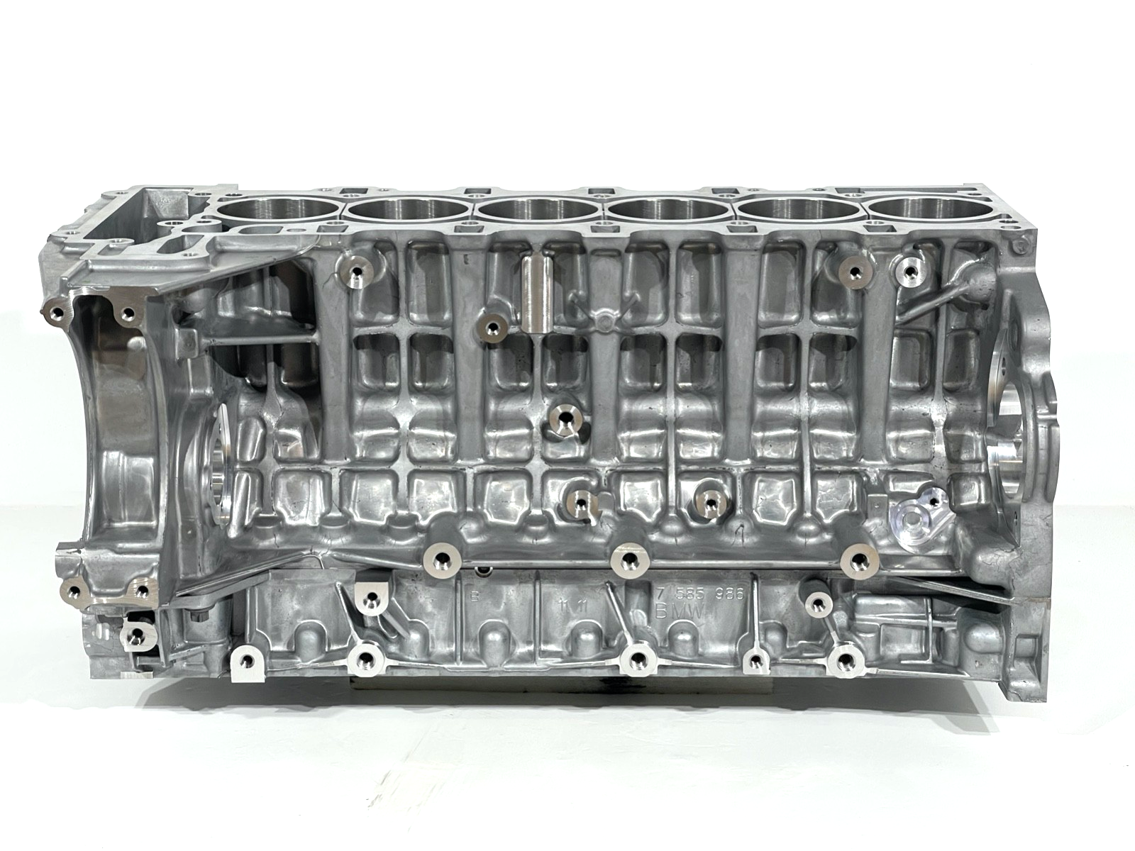 8631731