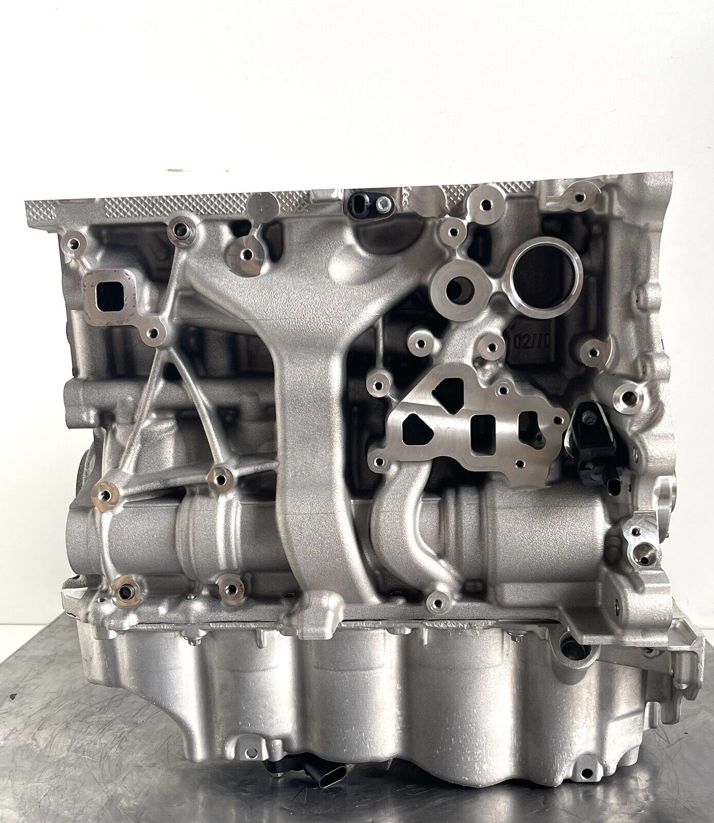 BMW Motorblock m. Kurbelwelle Kolben Ölwanne BMW Orginal B46A20A  Neuwertig