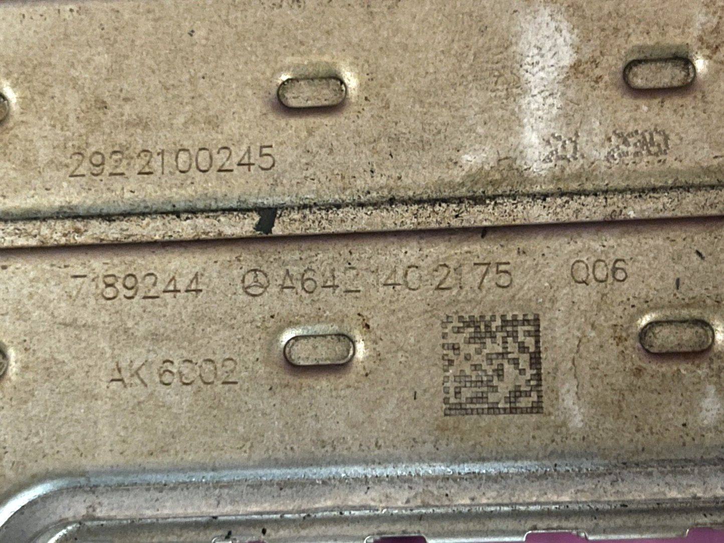 7589238