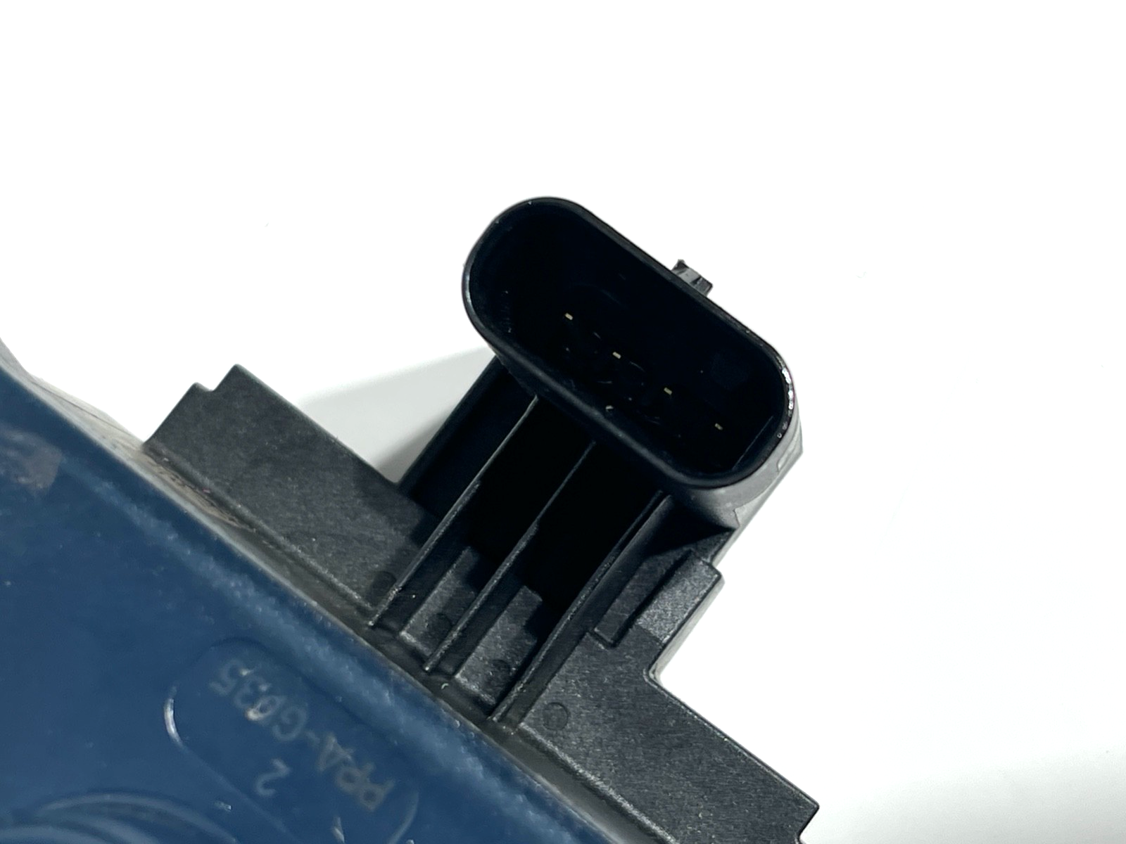 8310119