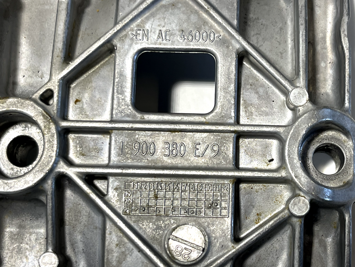 6958433