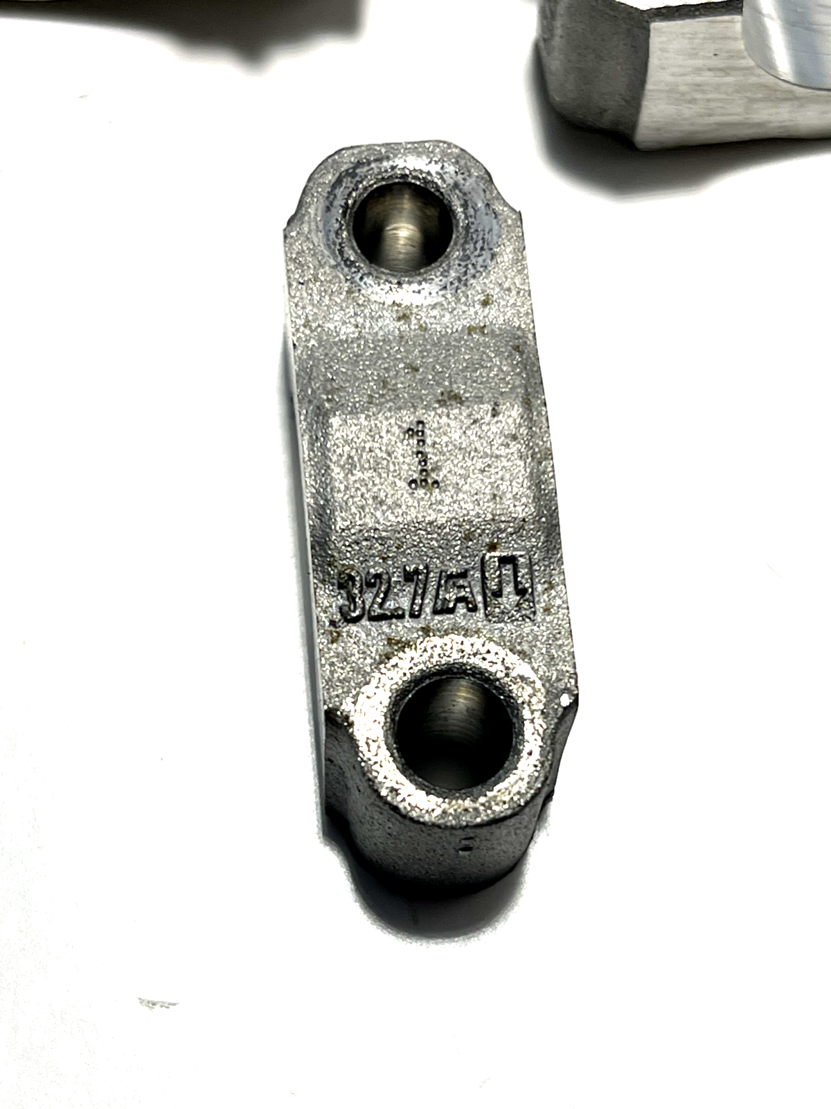 6943683