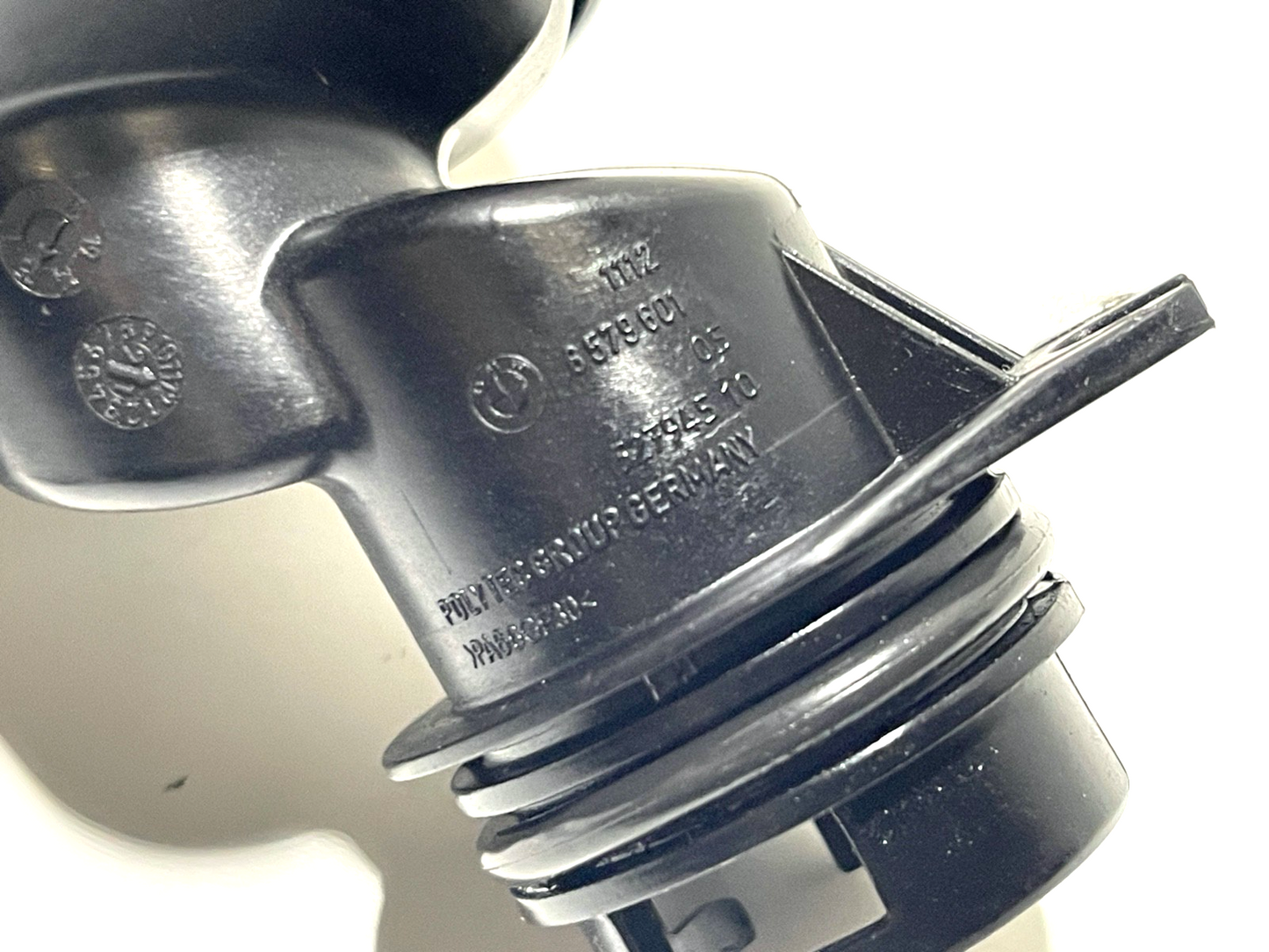 7695240