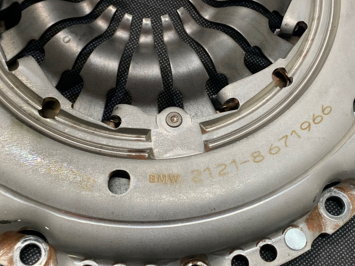 Kupplungsdruckplatte Kupplungsatz BMW 8671966  8671937 LuK Original