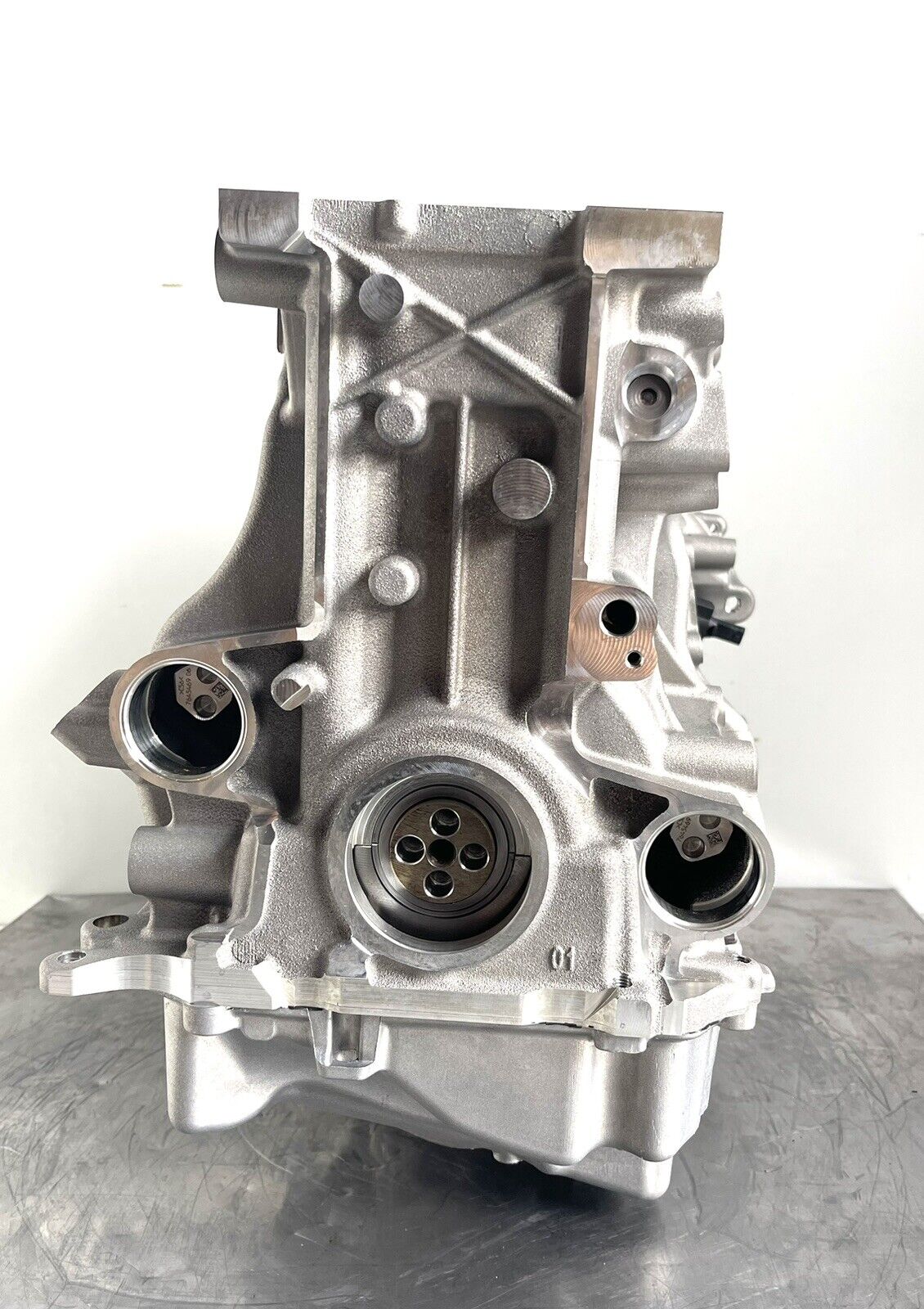 BMW Motorblock m. Kurbelwelle Kolben Ölwanne BMW Orginal B46A20A  Neuwertig