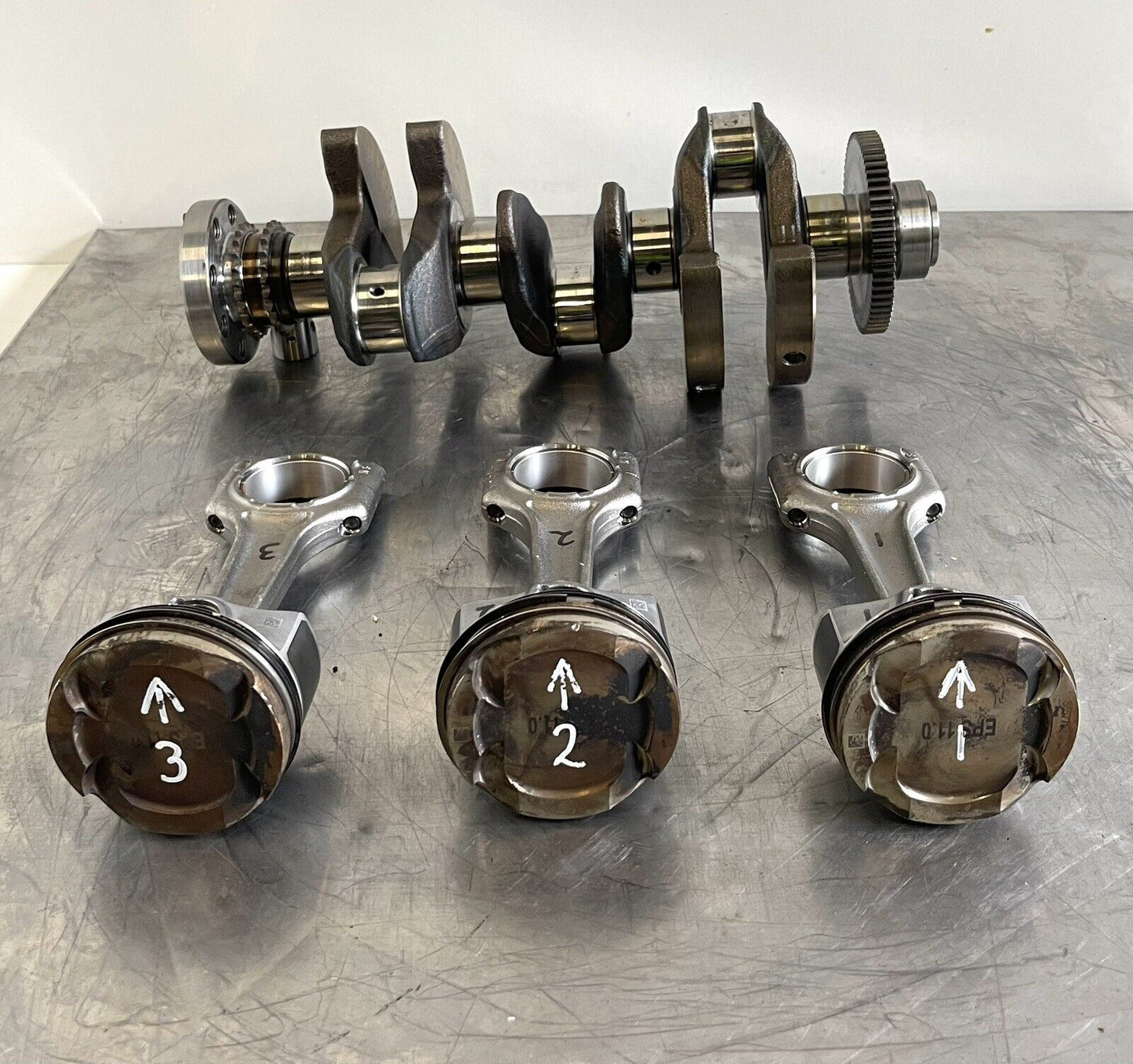 BMW Kurbelwelle B38 Kolben+Pleuel Stangen Original    Passend B38A15A BMW/Mini