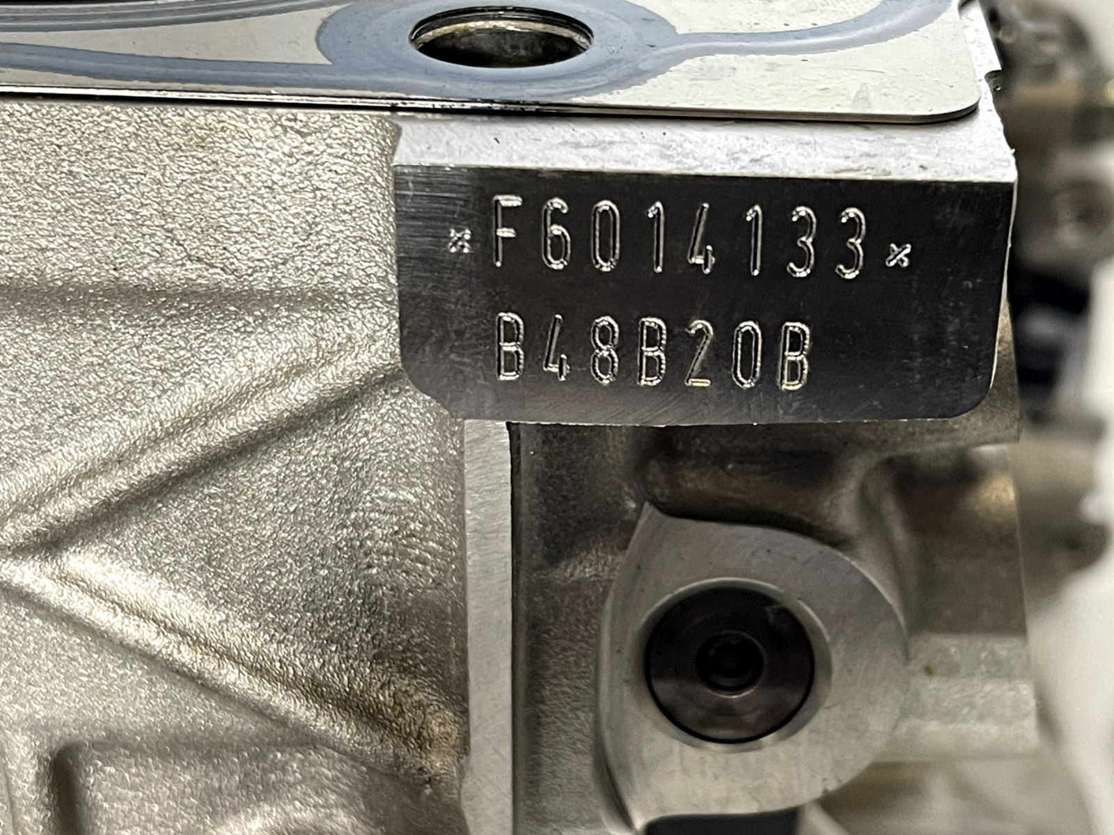 6943337