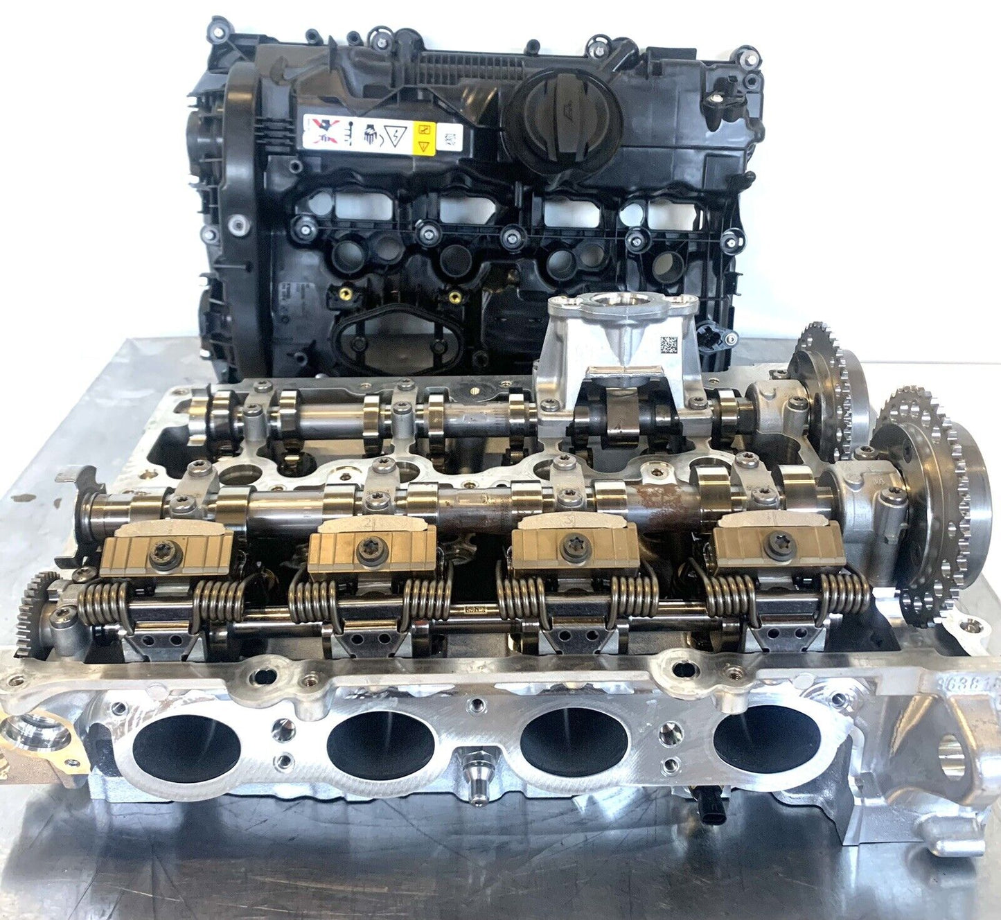 Zylinderkopf BMW Zylinderkopfhaube Nockenwellen Nockenwellen Steller B46A20B