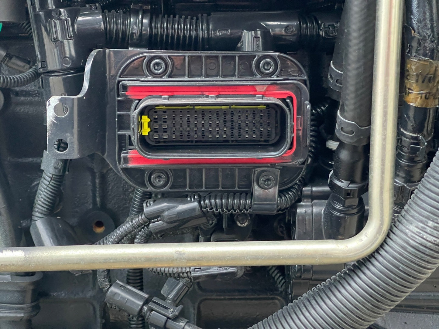 8508544