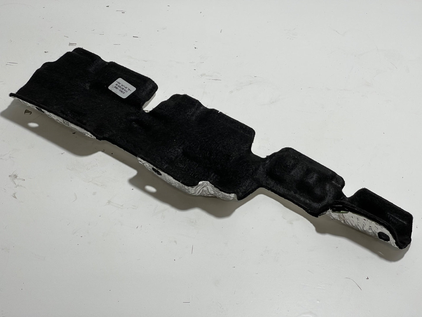 8253002